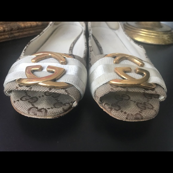 Authentic Gucci Flats - Picture 2 of 8